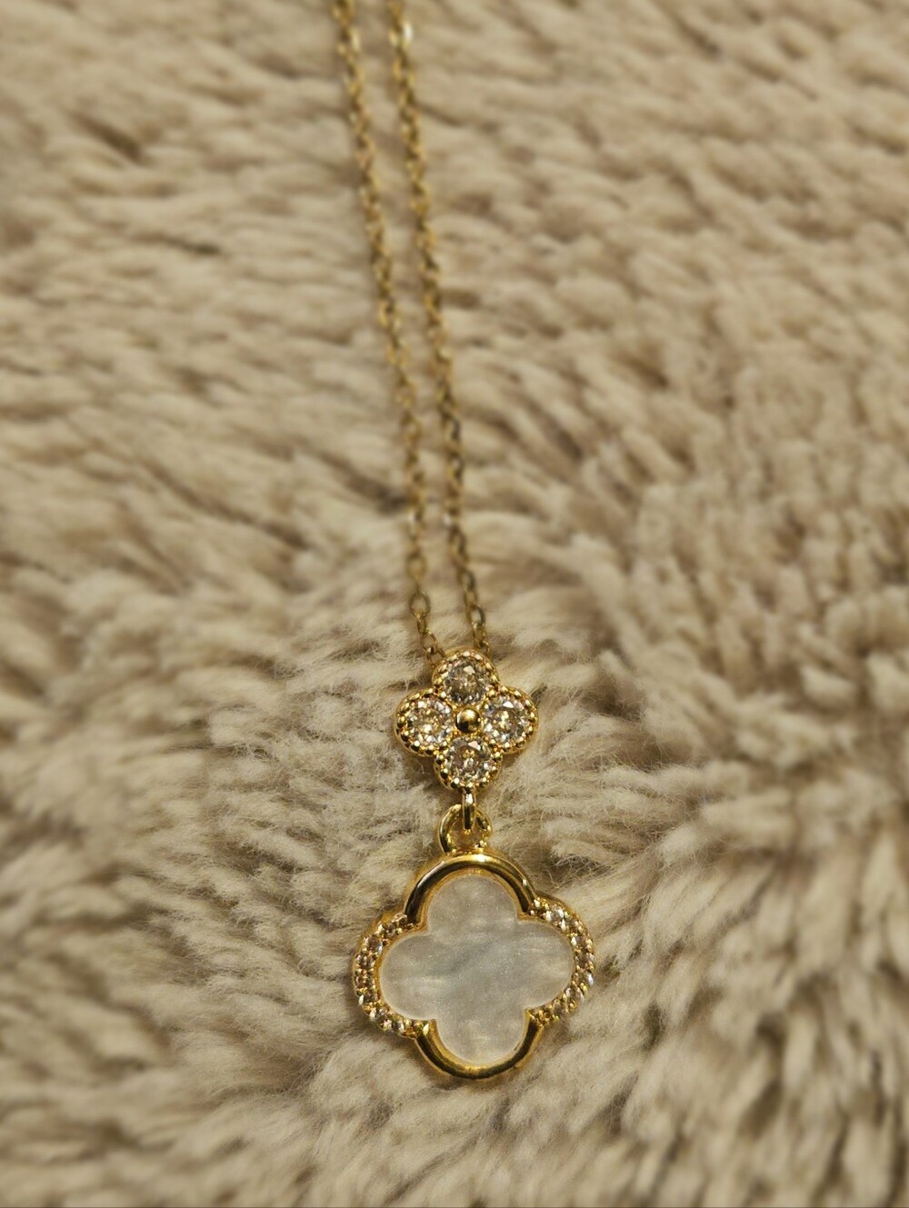 18k Gold Filled Mother of Pearl Clover Pendant Necklace